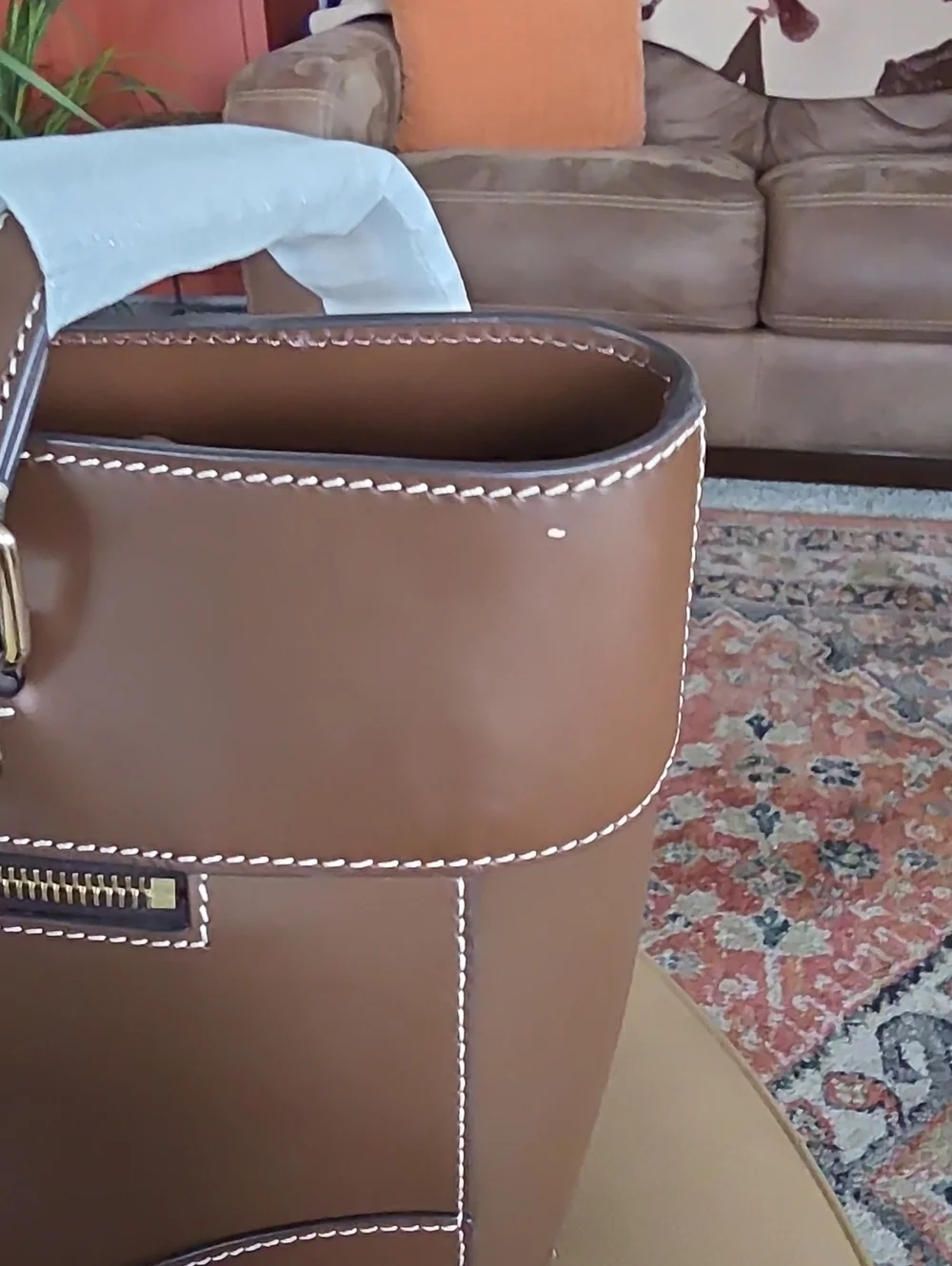 Beautiful NWT Dooney & Bourke Large Chestnut Leather Mila Tote 🤎🎁❤️